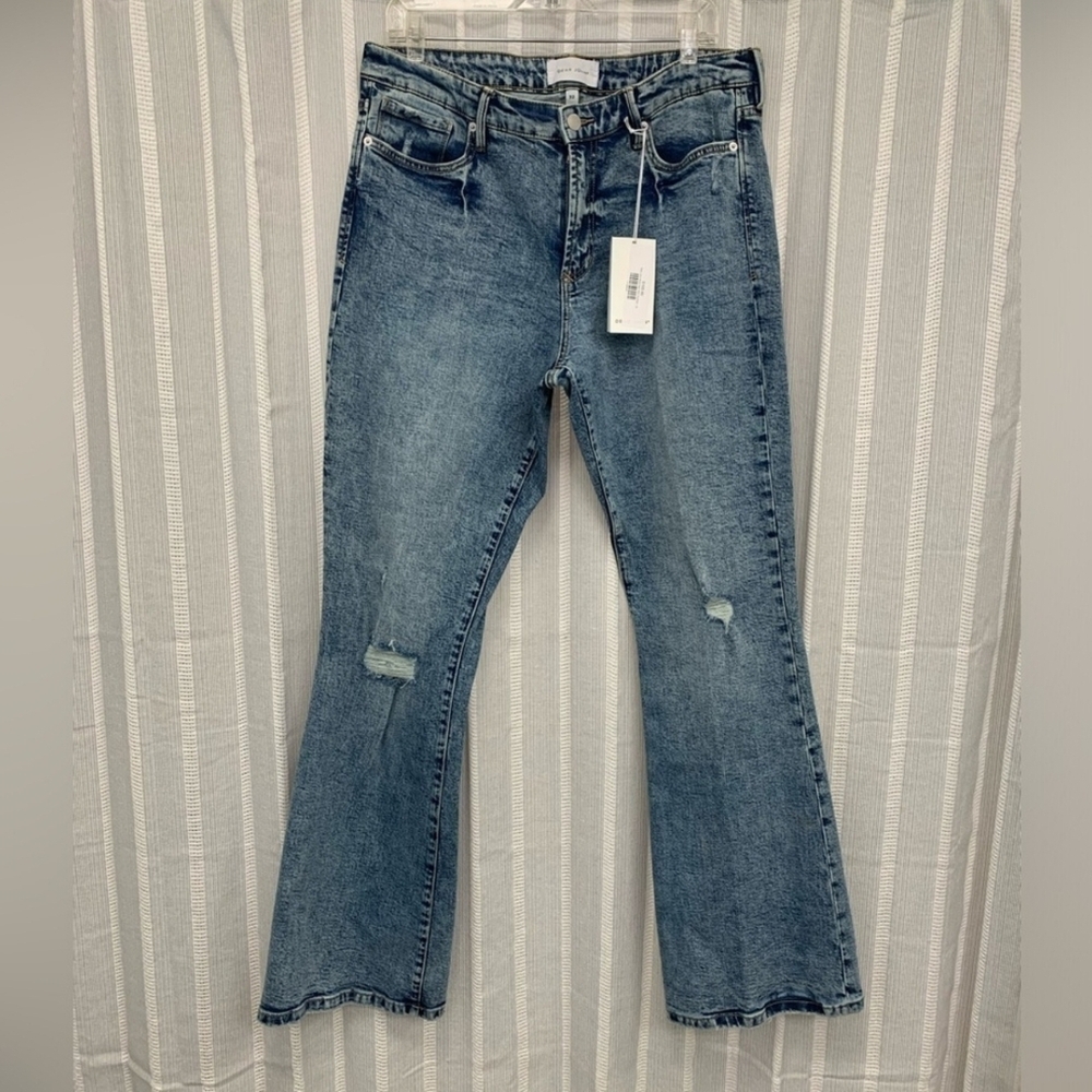 Dear John Rosa High Rise Flare Jeans Distressed Size 32, NWT.